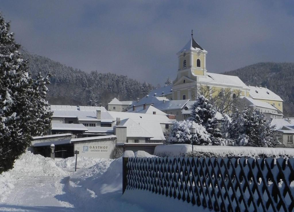 Gasthof Gruener Baum เคียร์ชแบร์ก อัม เวคเซล ภายนอก รูปภาพ